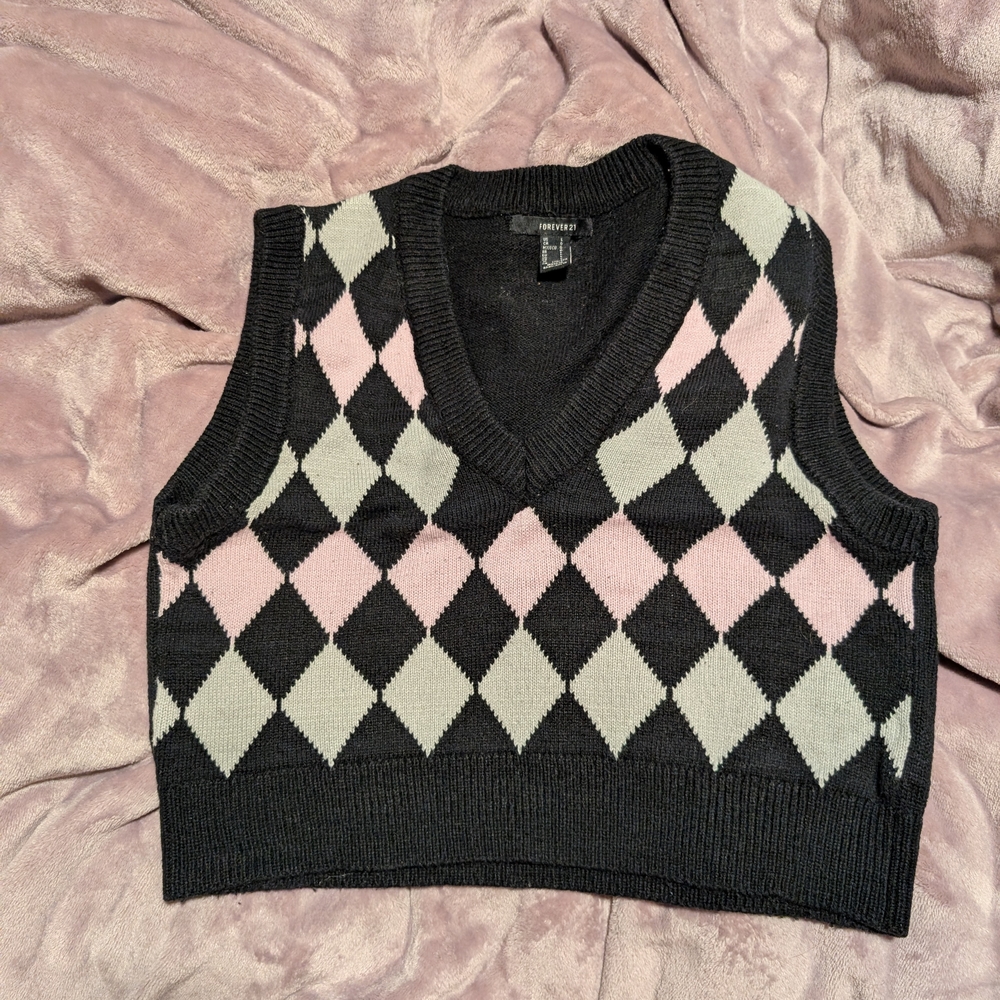 Forever 21 Black, Pink, and Gray Argyle Tank Top